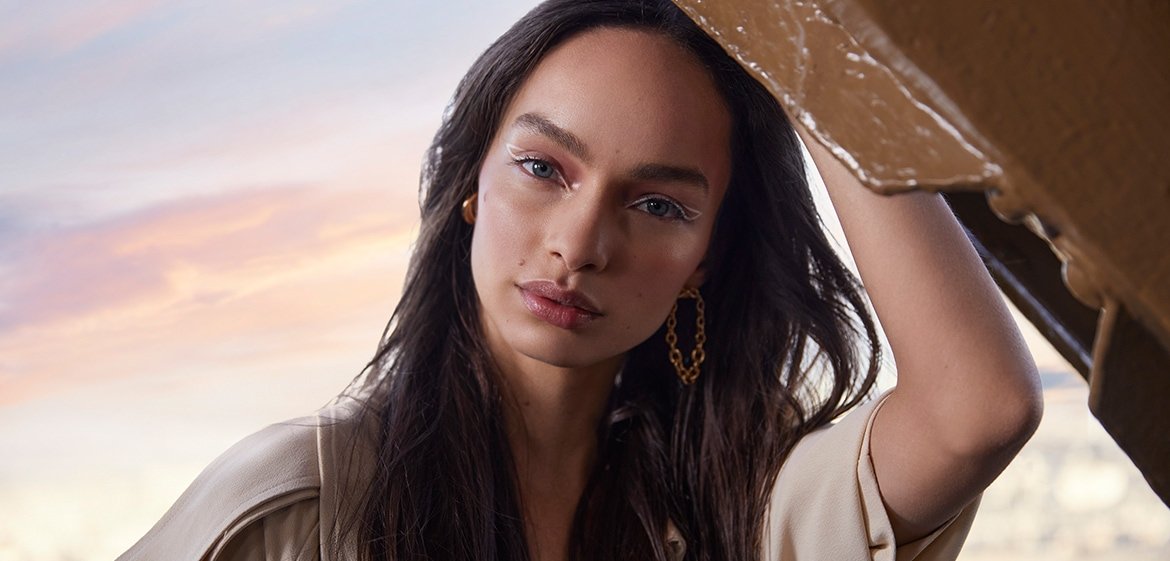 Luma Grothe mit natürlichem Make-up